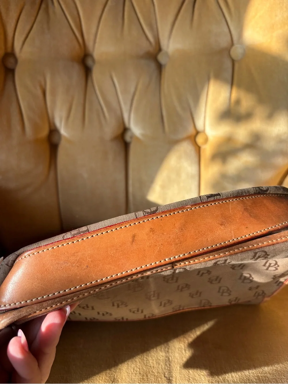 Dooney & Bourke such good